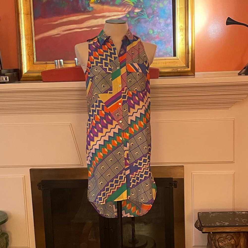 Karlie size S button down sleeveless, collared dress w/ geometric/Aztec pattern